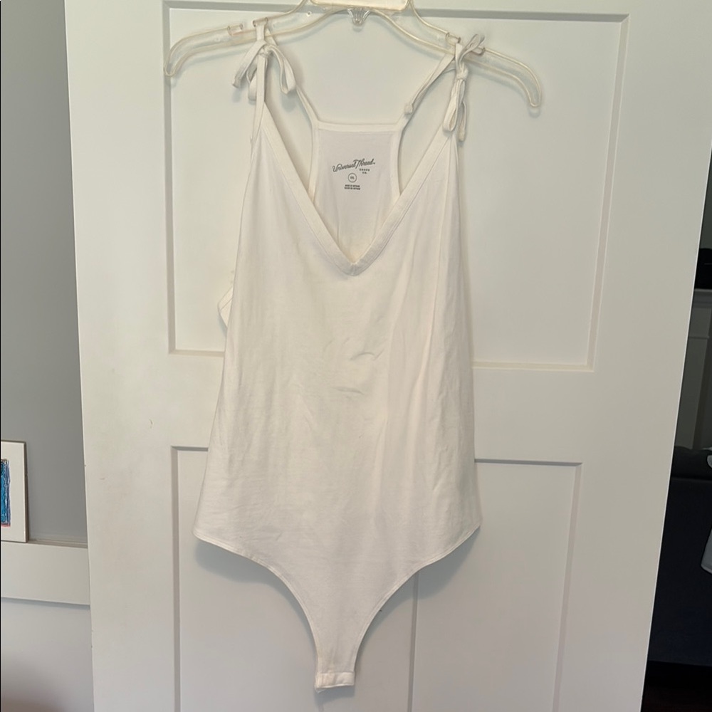 Universal thread bodysuit - Picture 3 of 11